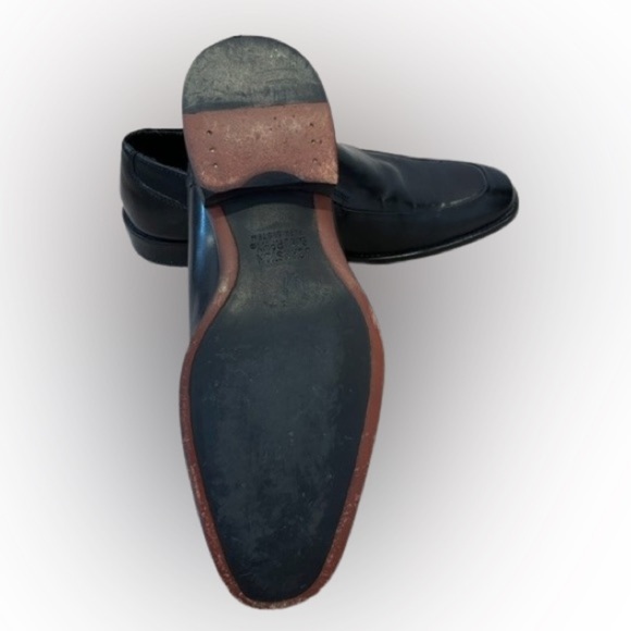 Barely worn Johnston & Murphy Black Loafers US Size 8.5M - Picture 6 of 6